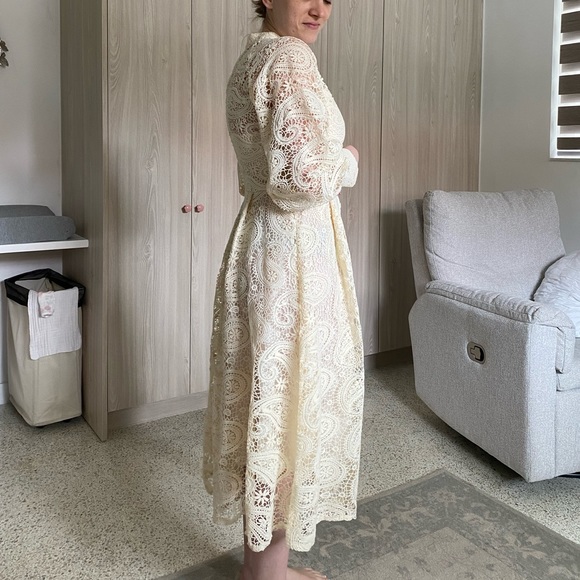 Dress - Picture 2 of 4